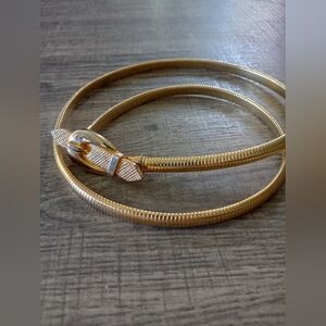 Vintage 70s Gold Tone Women's Belt